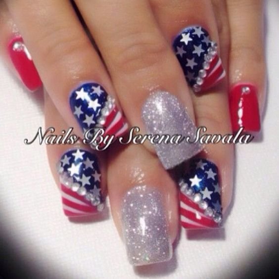 Patriotic Nail Art Red White Blue #patrioticnails