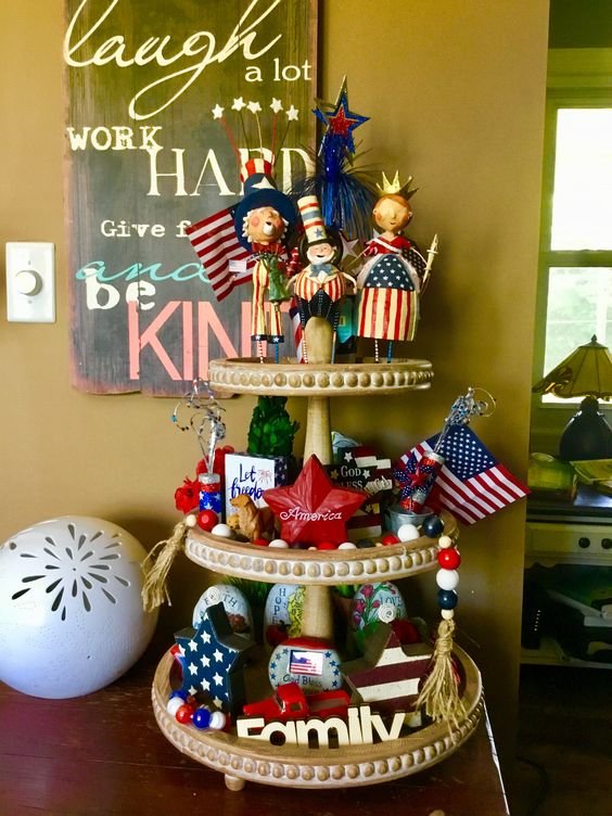 4th of July Tiered Tray Decor