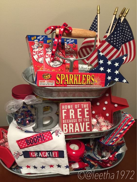 4th of July Tiered Tray Decor